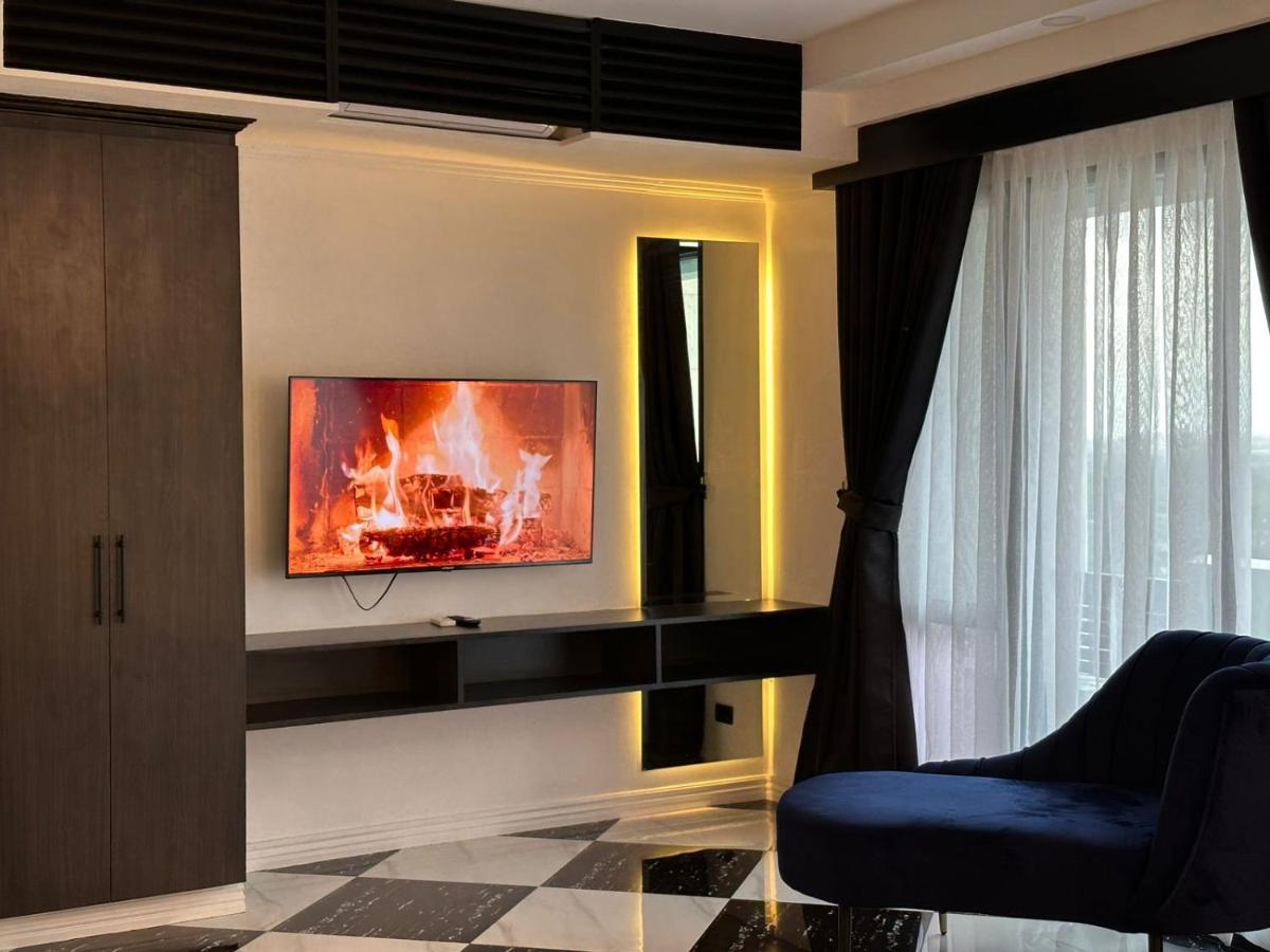 Makati Prime Luxury Apartment Manila Ngoại thất bức ảnh